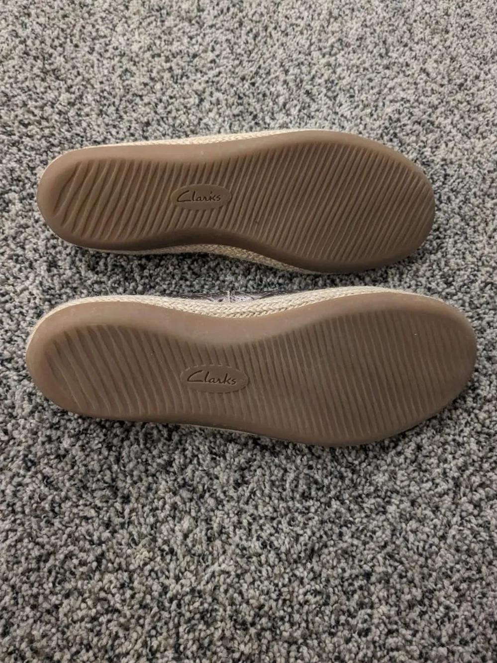 Clarks Metallic Gray Flats With Jute 9.5 Comfort Collection